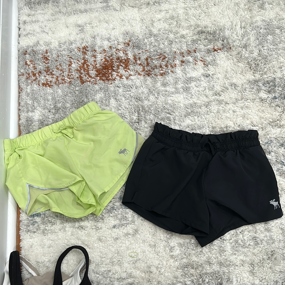 2 Abercrombie shorts
